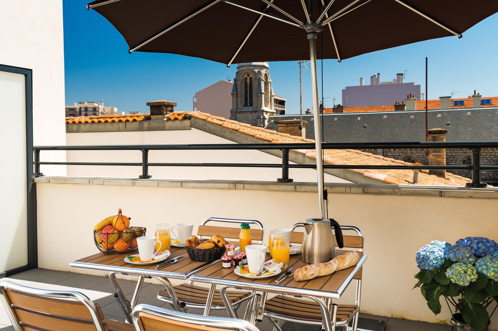 Lagrange Vacances Les Patios Eugenie Biarritz Zewnętrze zdjęcie